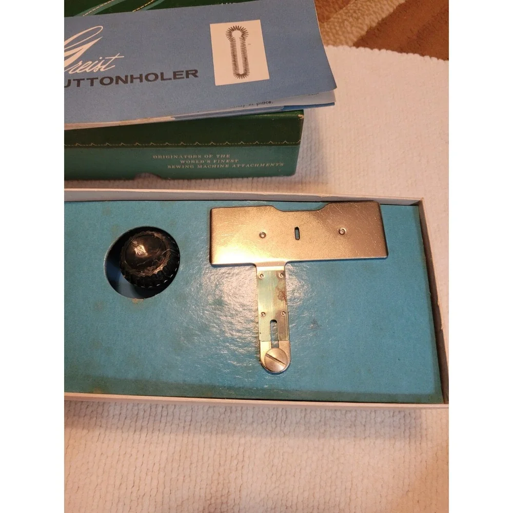 Vintage Greist Buttonholer Automatic Button Holder In Original Box ~ Style #1